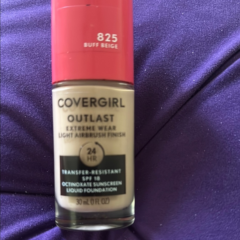 COVERGIRL Cream Foundation Smooth Finish